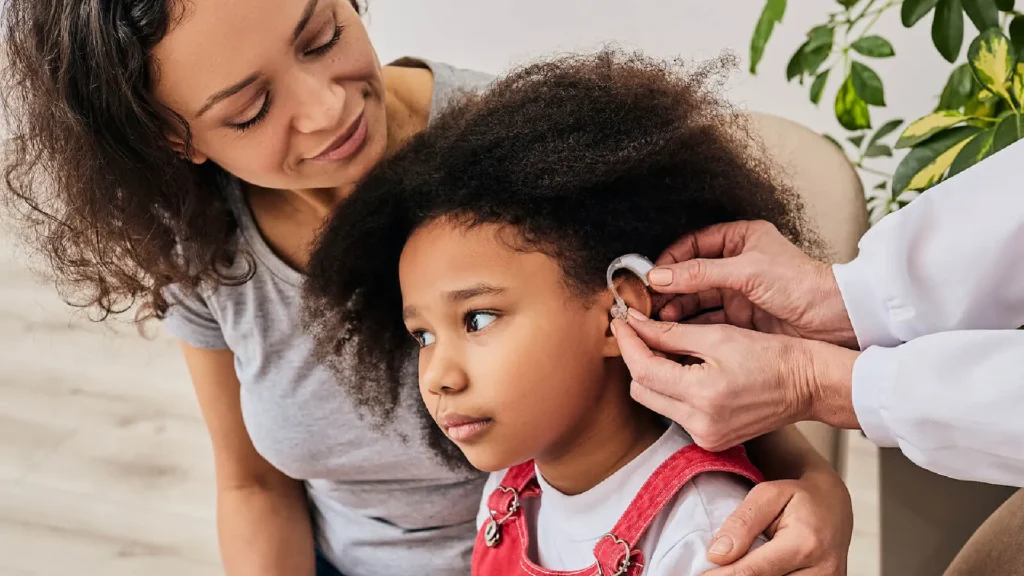What to Expect When You First Start Using Hearing Aids